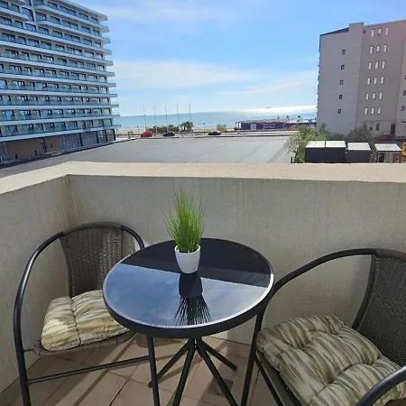 Luca Apartament